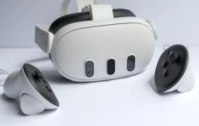 Meta Quest 3 vs 3s &ndash; por&oacute;wnanie modeli. Kt&oacute;re gogle VR wybrać?